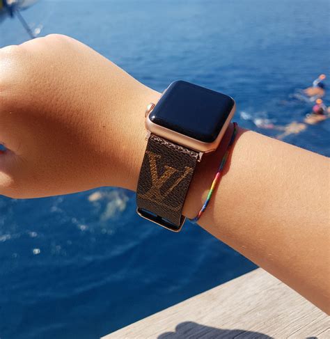 louis vuitton silicone apple watch band|apple watch louis vuitton kordon.